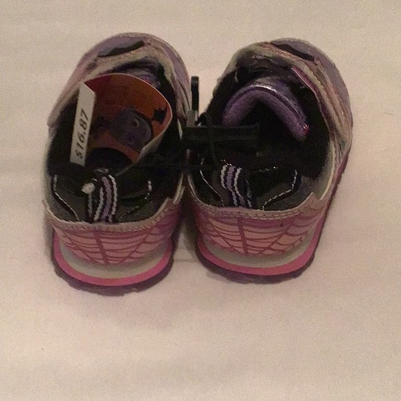 Disney Vampirina Light up athletic Toddler Girl Shoes - Picture 4 of 9